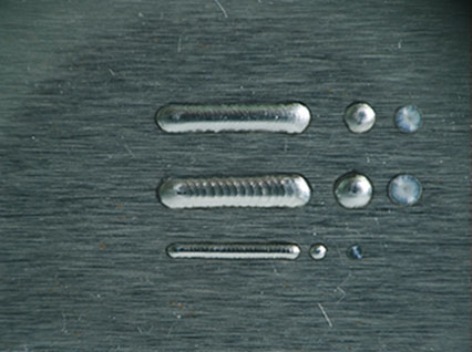 <a href='http://www.uuparty.cn/product/3.htm' class='text_a'>模具激光焊機</a>修復鏡面模具效果